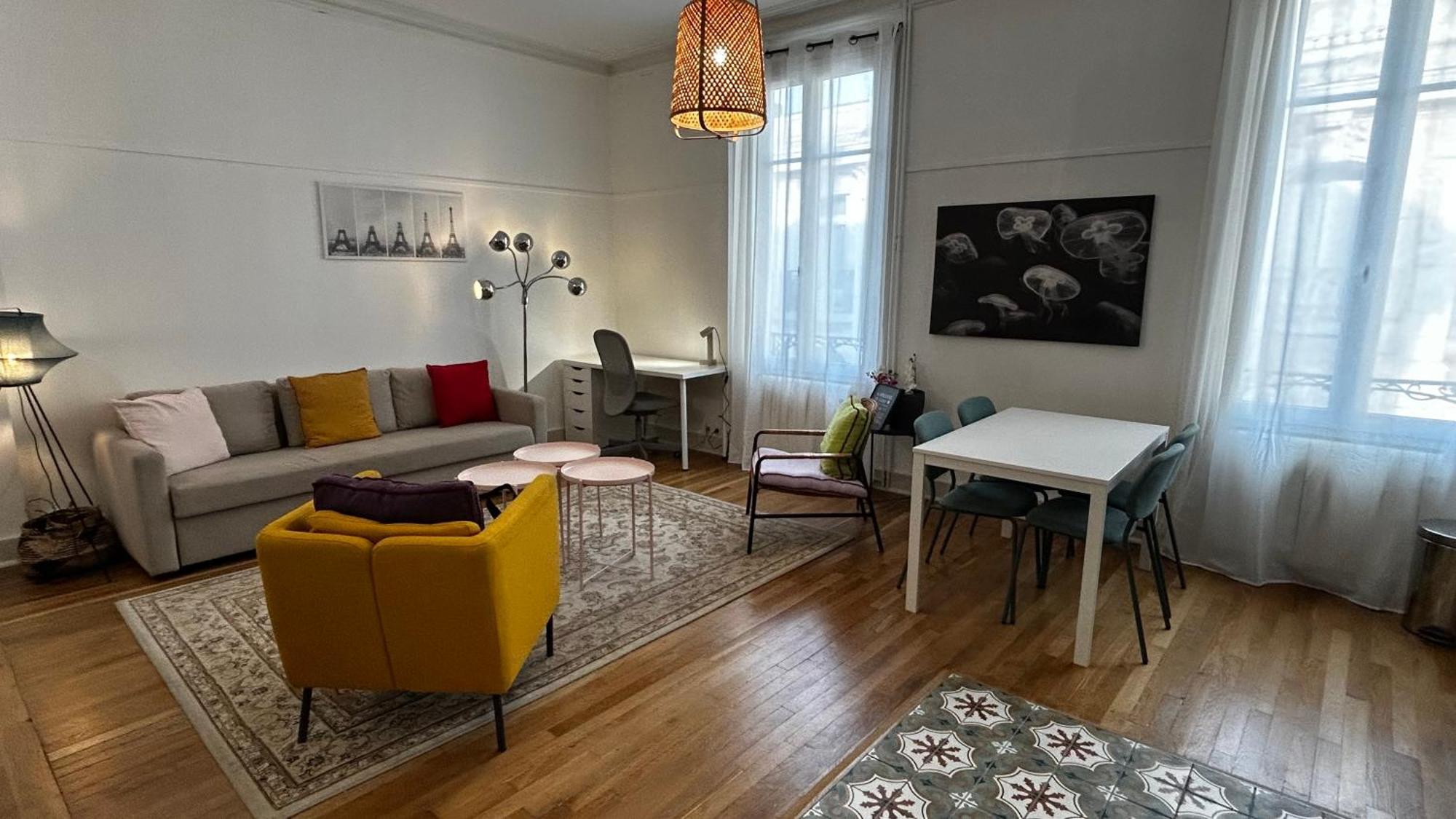 Martroi - Coeur De Ville - 3 Pieces 80 M2 Tv - Internet Haut Debit - Loisirs Et Affaires 奥尔良 外观 照片